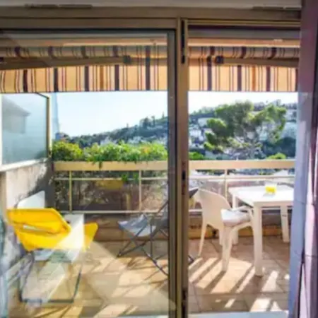 Apartment Studio Dans Belle Parking Et Piscine